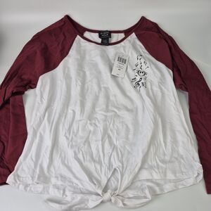 Women's White & Burgundy Raglan Tie-Front Top